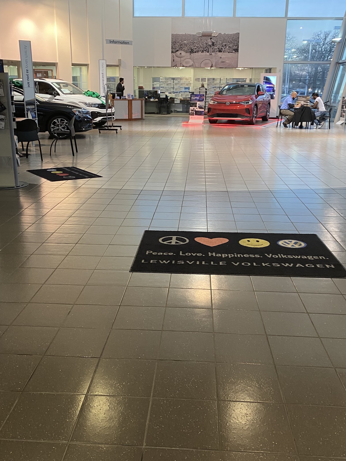 Clay Cooley Volkswagen of Lewisville photo 3