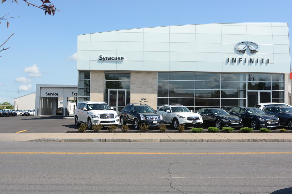 LOWERY BROS. INFINITI of Syracuse photo 1