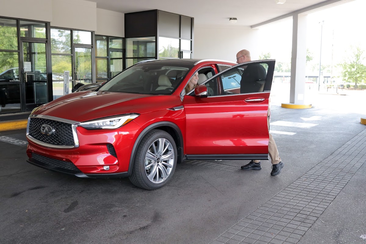 INFINITI Charlotte photo 3
