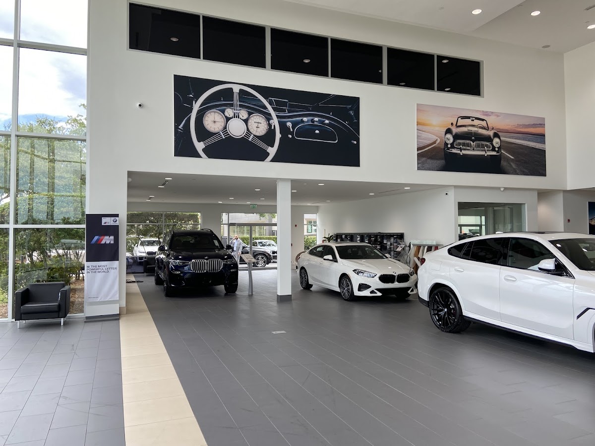 BMW of Tampa photo 4