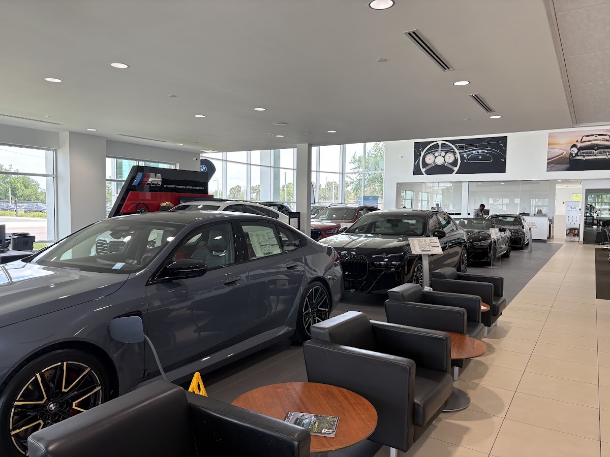 BMW of Tampa photo 3