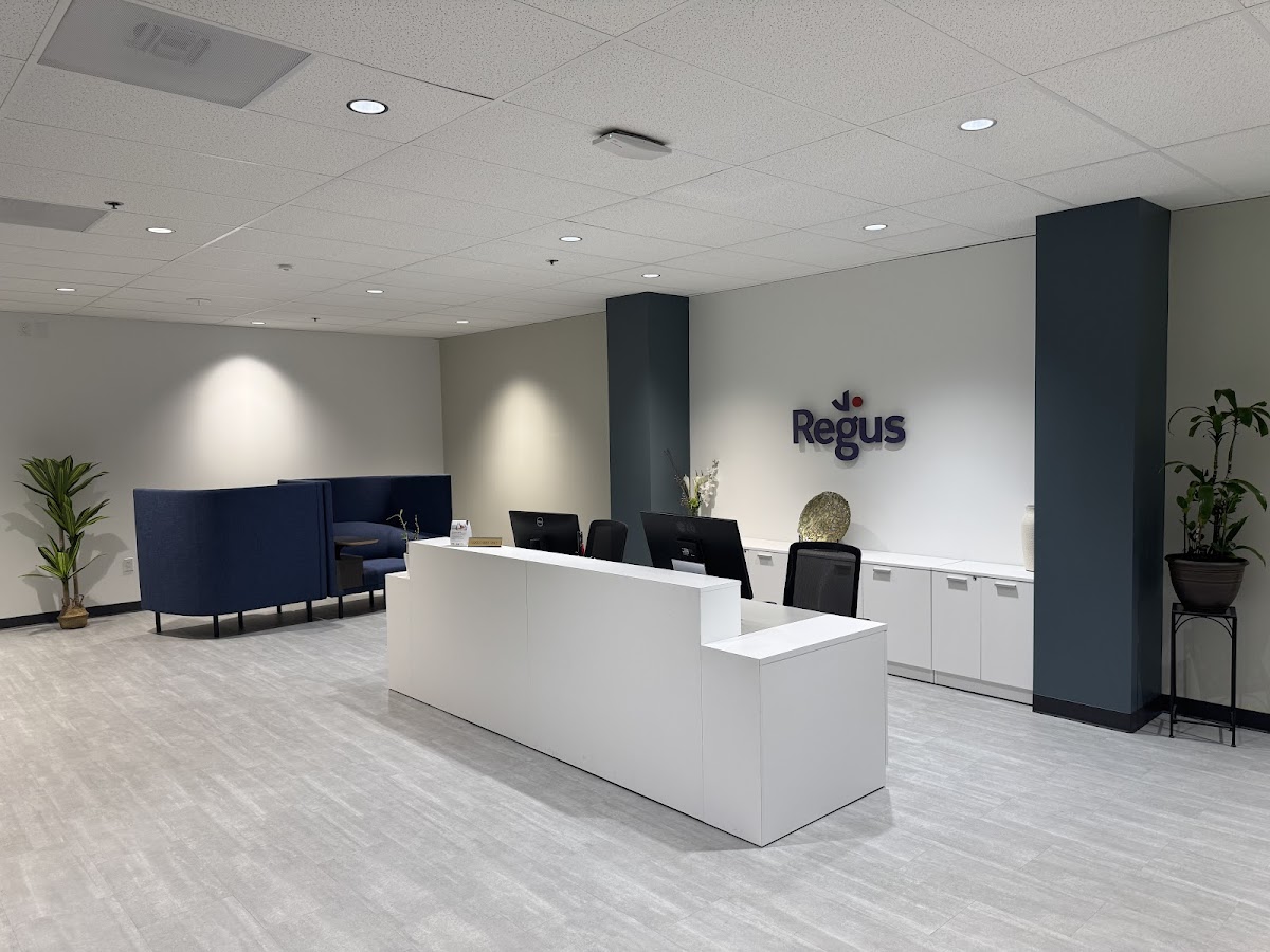 Motor One Auto Dealer photo 1