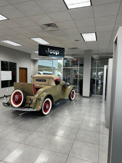 Premier Chrysler Dodge Jeep Ram of Troy photo 5