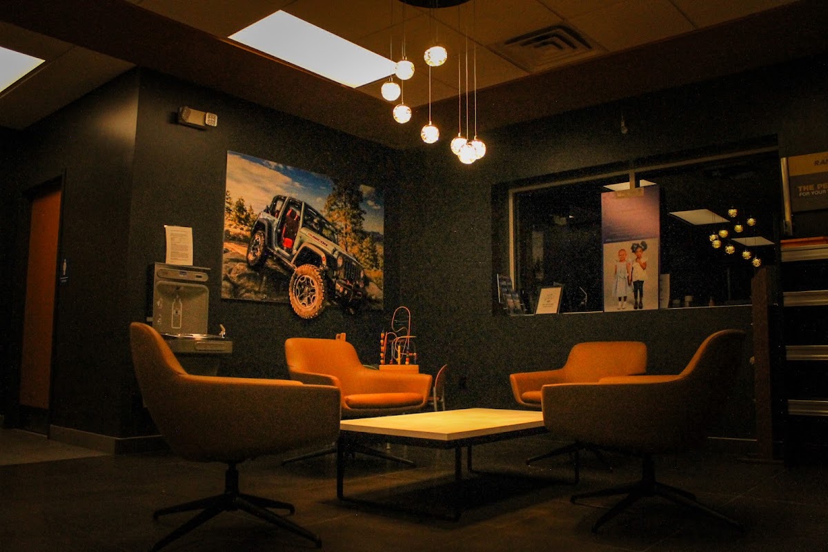 Rossi Chrysler Dodge Jeep Ram photo 2