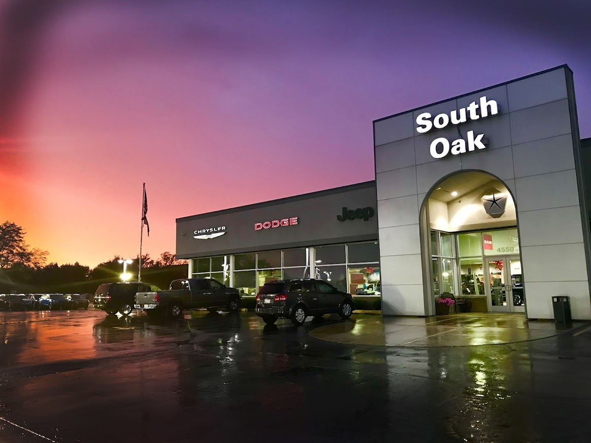 South Oak Jeep Dodge Chrysler RAM photo 1