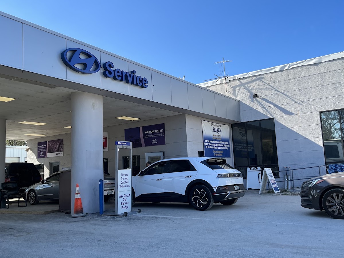Brandon Hyundai photo 1
