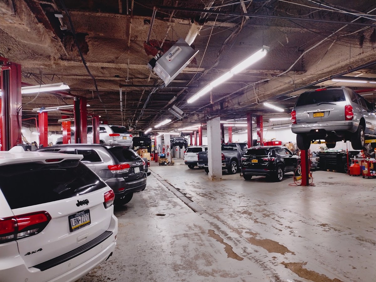 Bayside Chrysler Dodge Jeep Ram photo 4