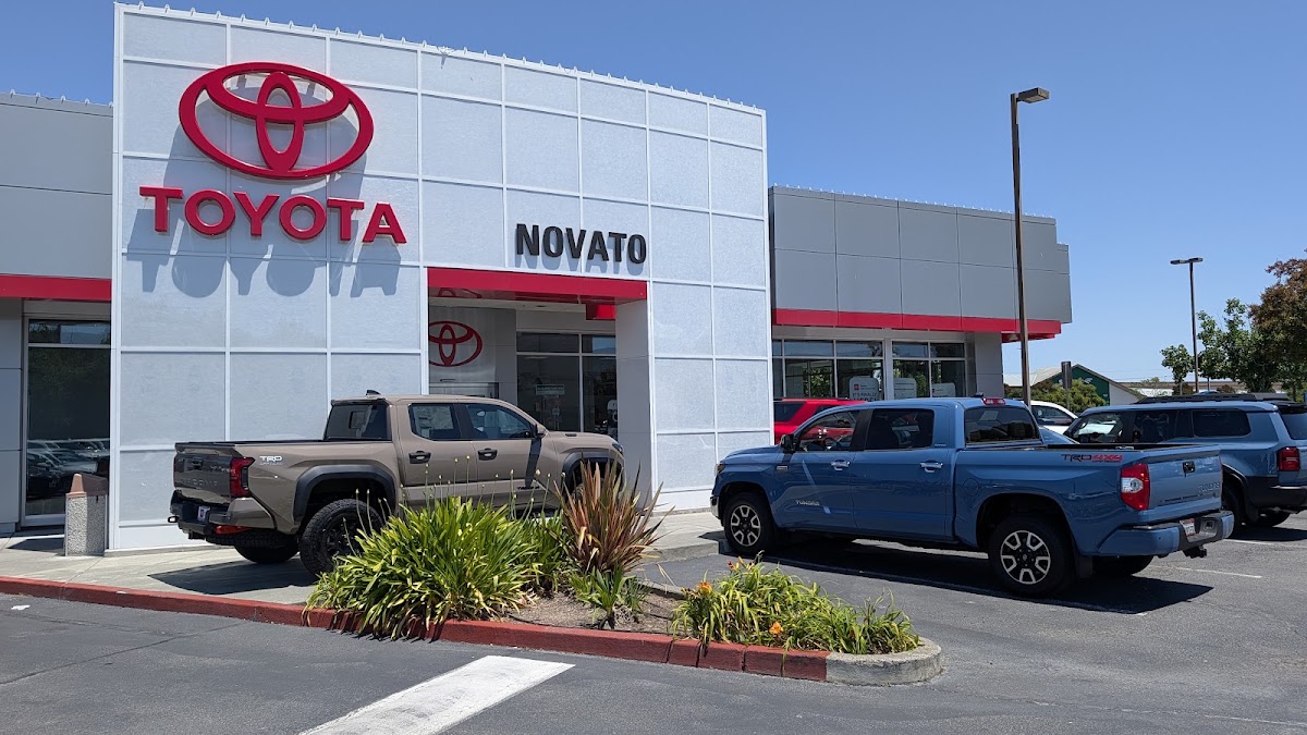 Novato Toyota photo 4