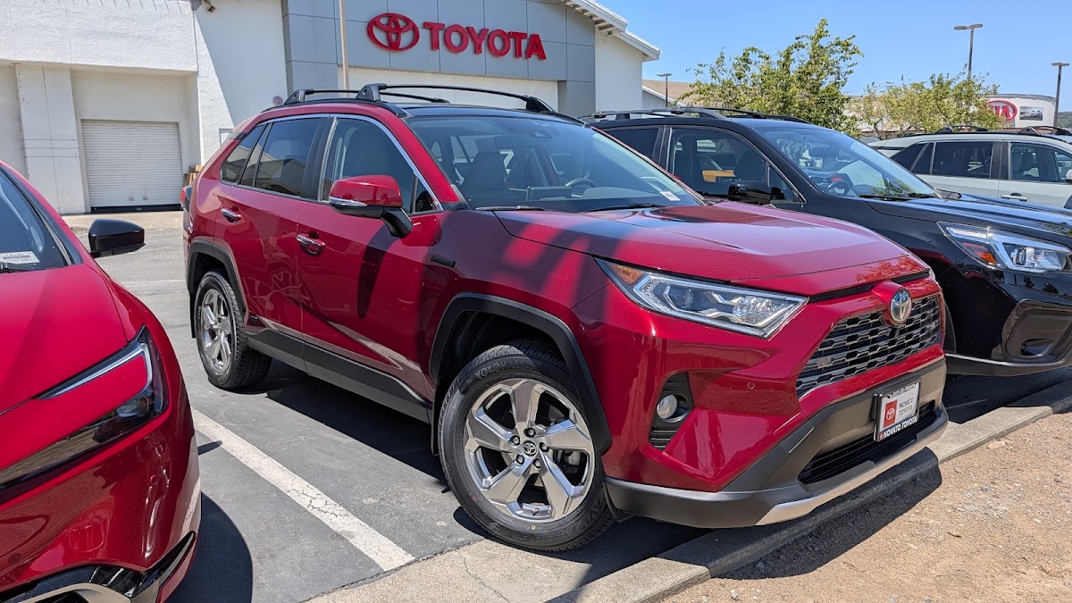 Novato Toyota photo 3
