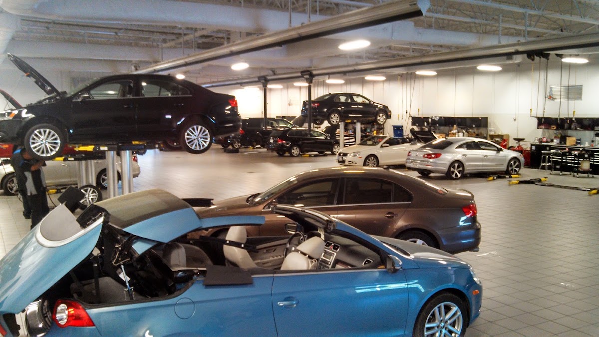 Demontrond Volkswagen of Conroe photo 2