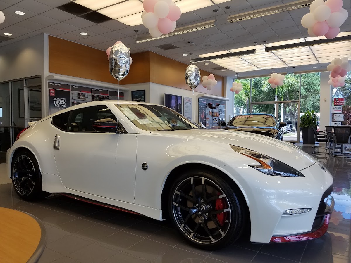 Brandon Nissan photo 2