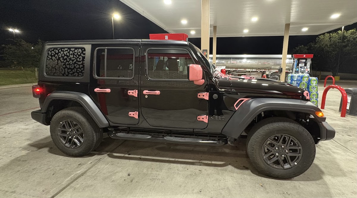 Elder Chrysler Dodge Jeep Ram Cedar Creek photo 5