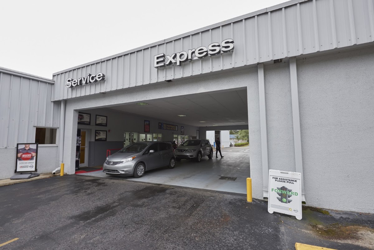 Nissan of Orange Park photo 1