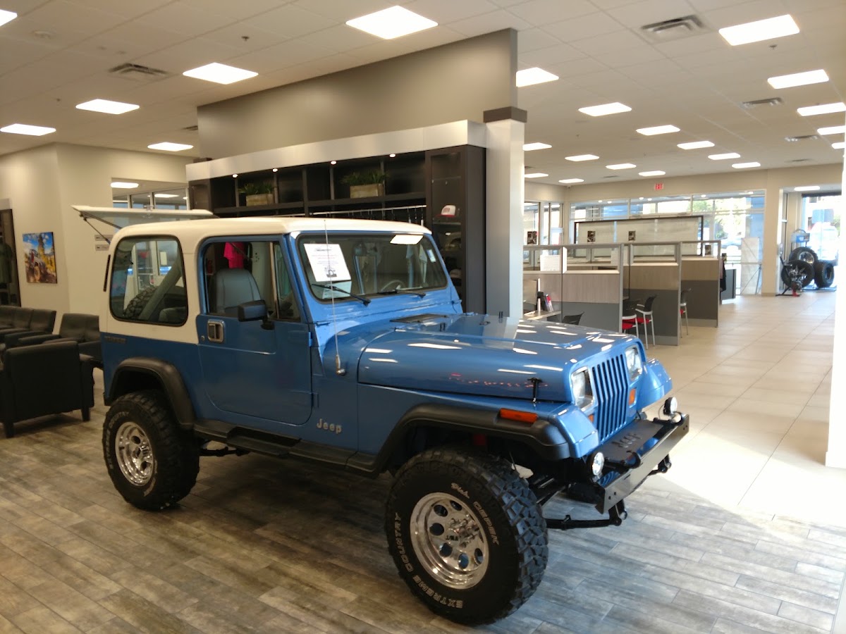 Secret City Chrysler Dodge Jeep Ram photo 3