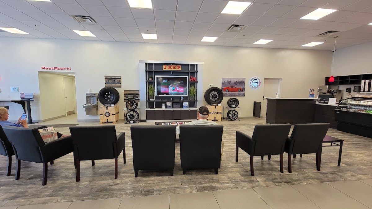 Secret City Chrysler Dodge Jeep Ram photo 4