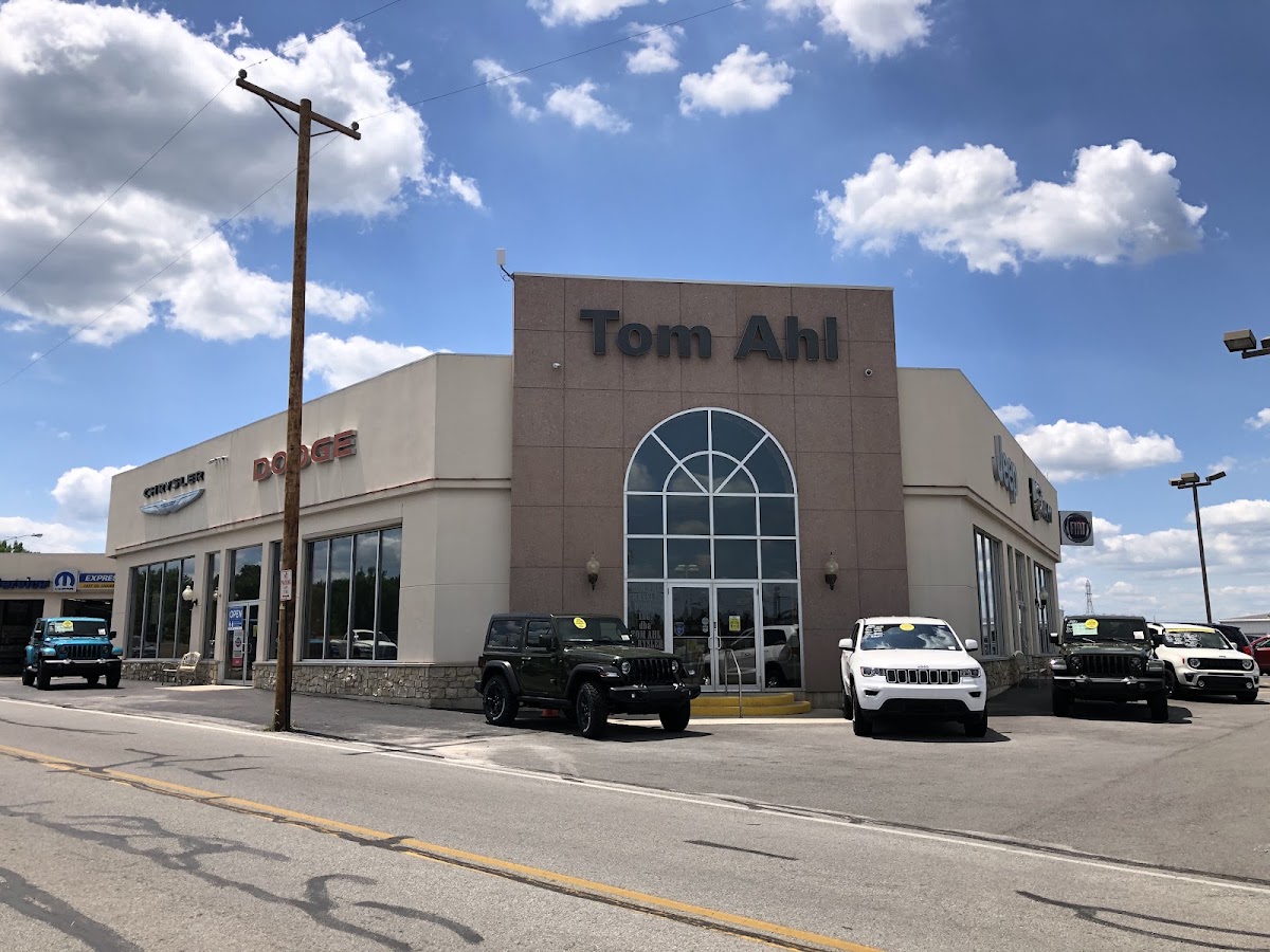 Tom Ahl Chrysler Dodge Jeep Ram Lima photo 1