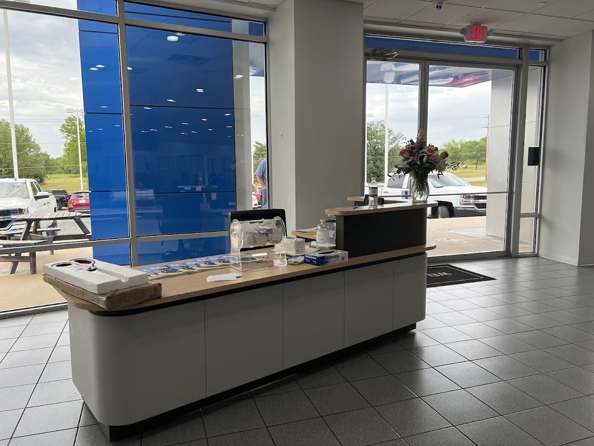 Jay Hatfield Chevrolet of Vinita photo 3