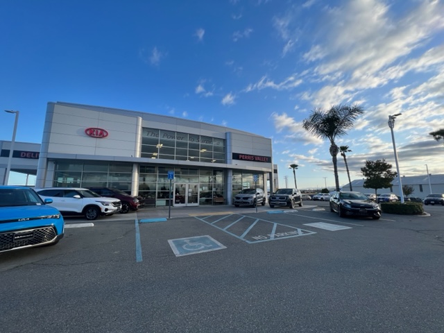 Perris Valley Kia photo 2