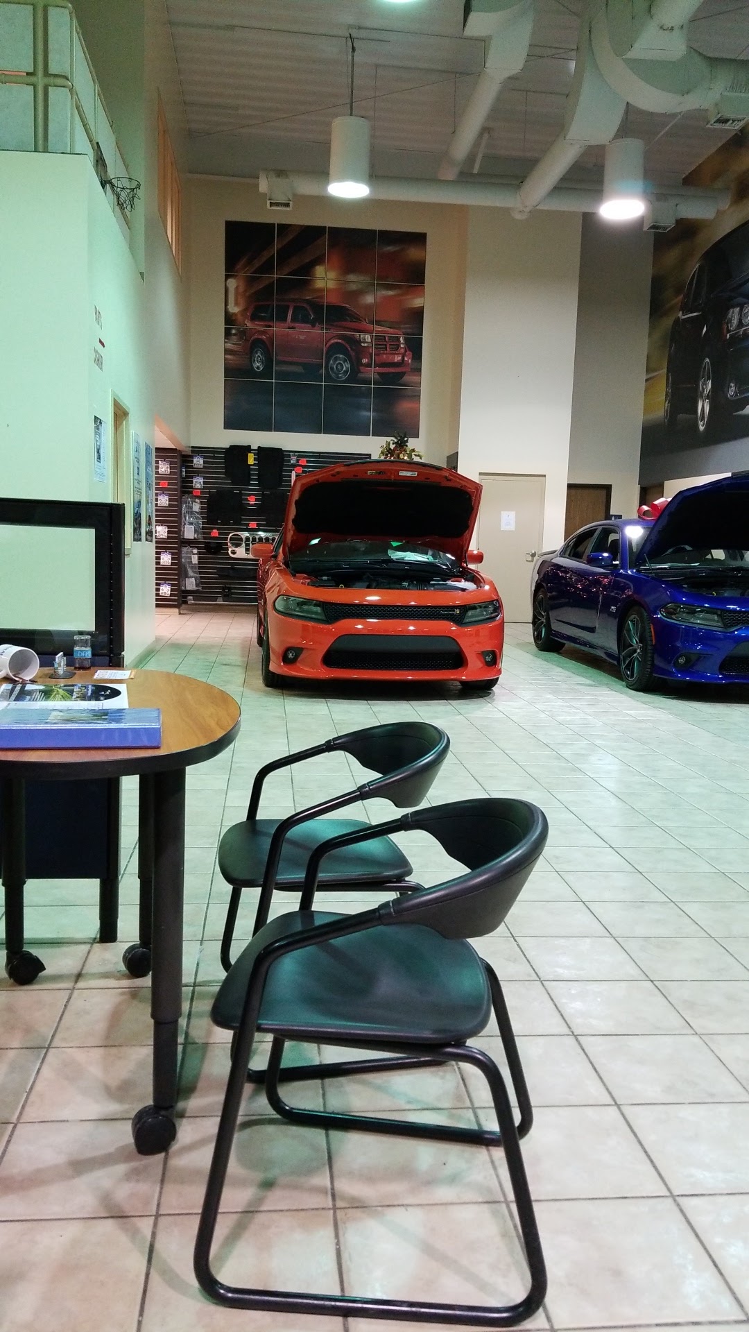LaFontaine Chrysler Dodge Jeep Ram of Fenton photo 4