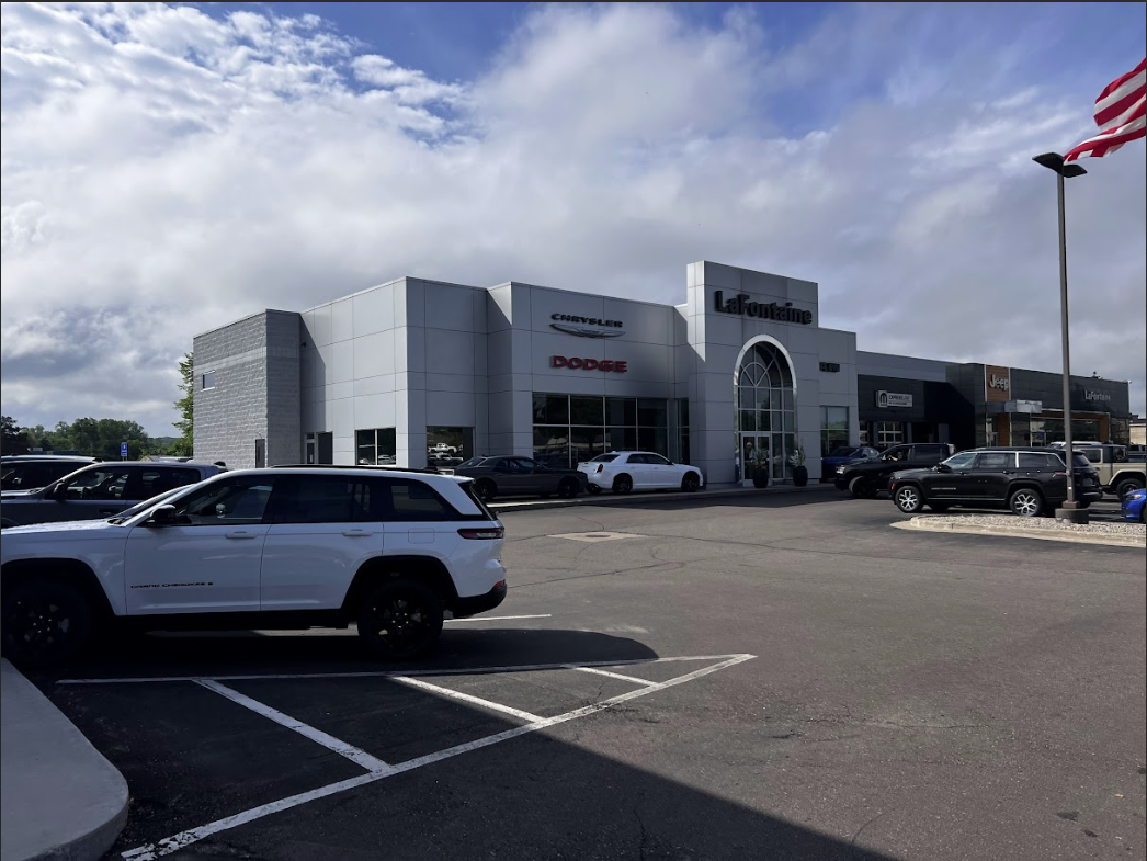 LaFontaine Chrysler Dodge Jeep Ram of Fenton photo 2