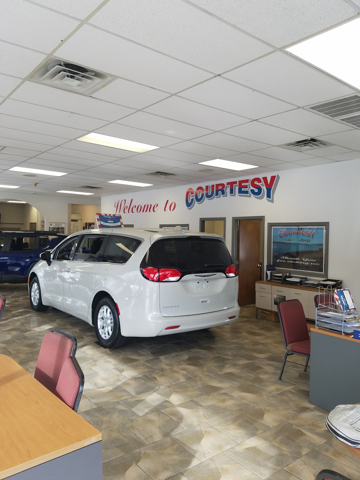 Courtesy Chrysler Jeep Coatesville photo 3