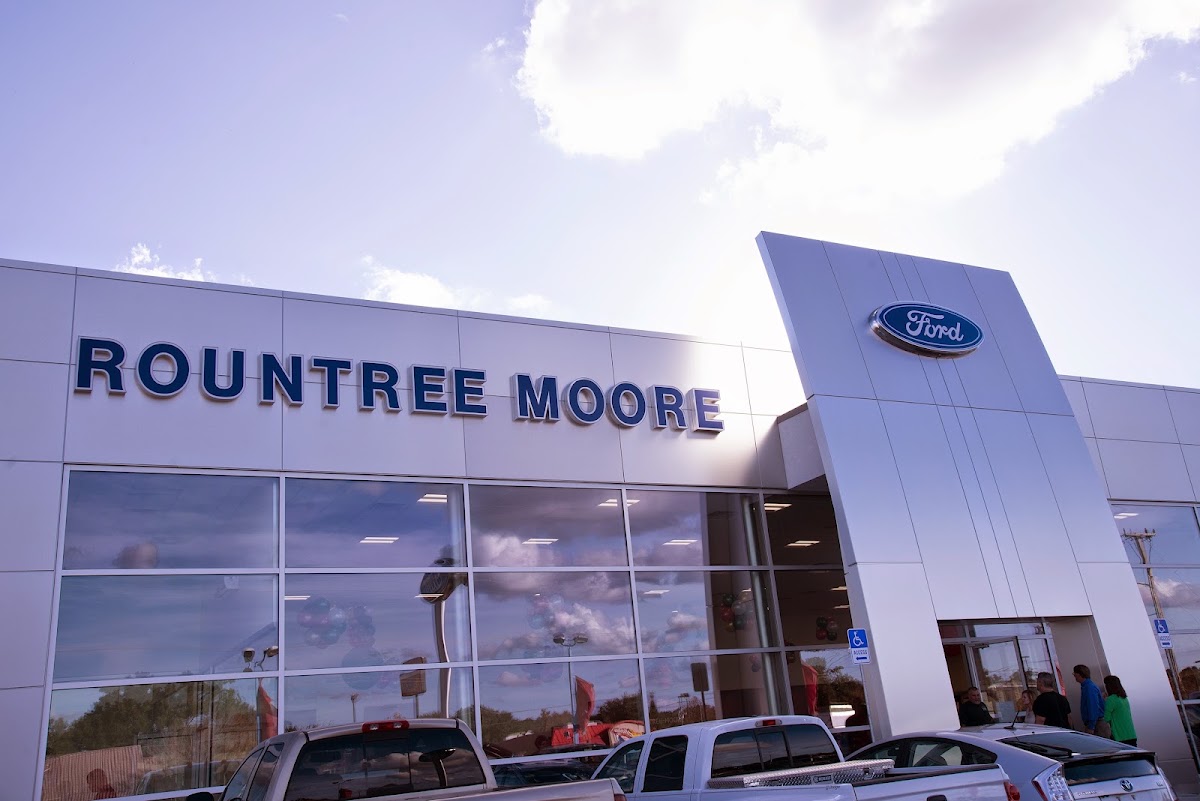 Rountree-Moore Ford photo 4