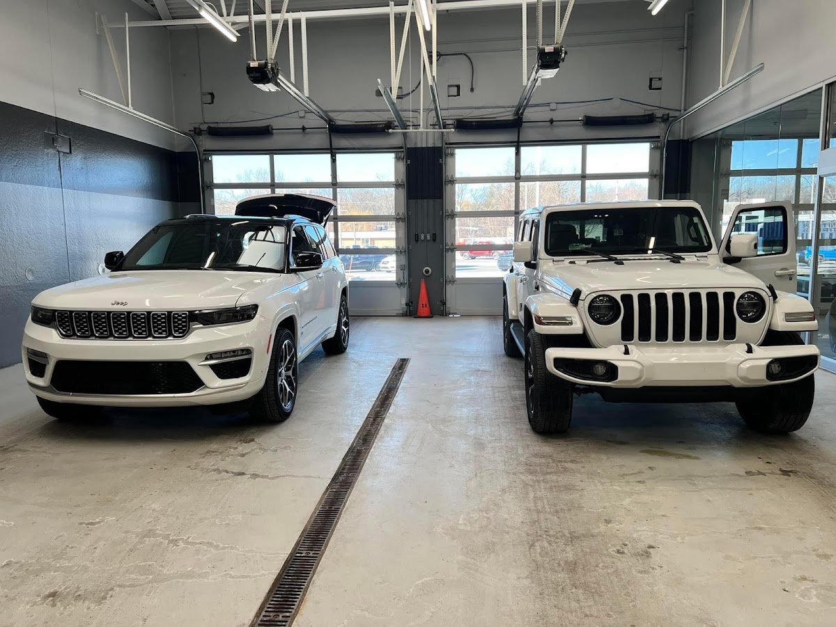David Taylor Michigan City Chrysler Dodge Jeep Ram photo 4