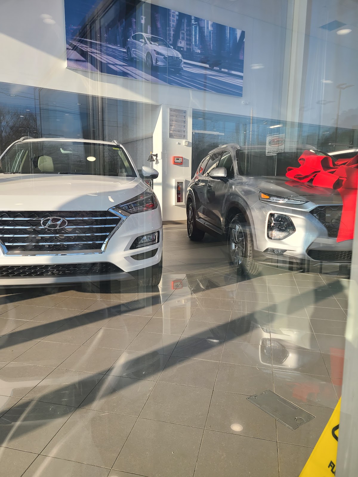 Hyundai of Bedford photo 4