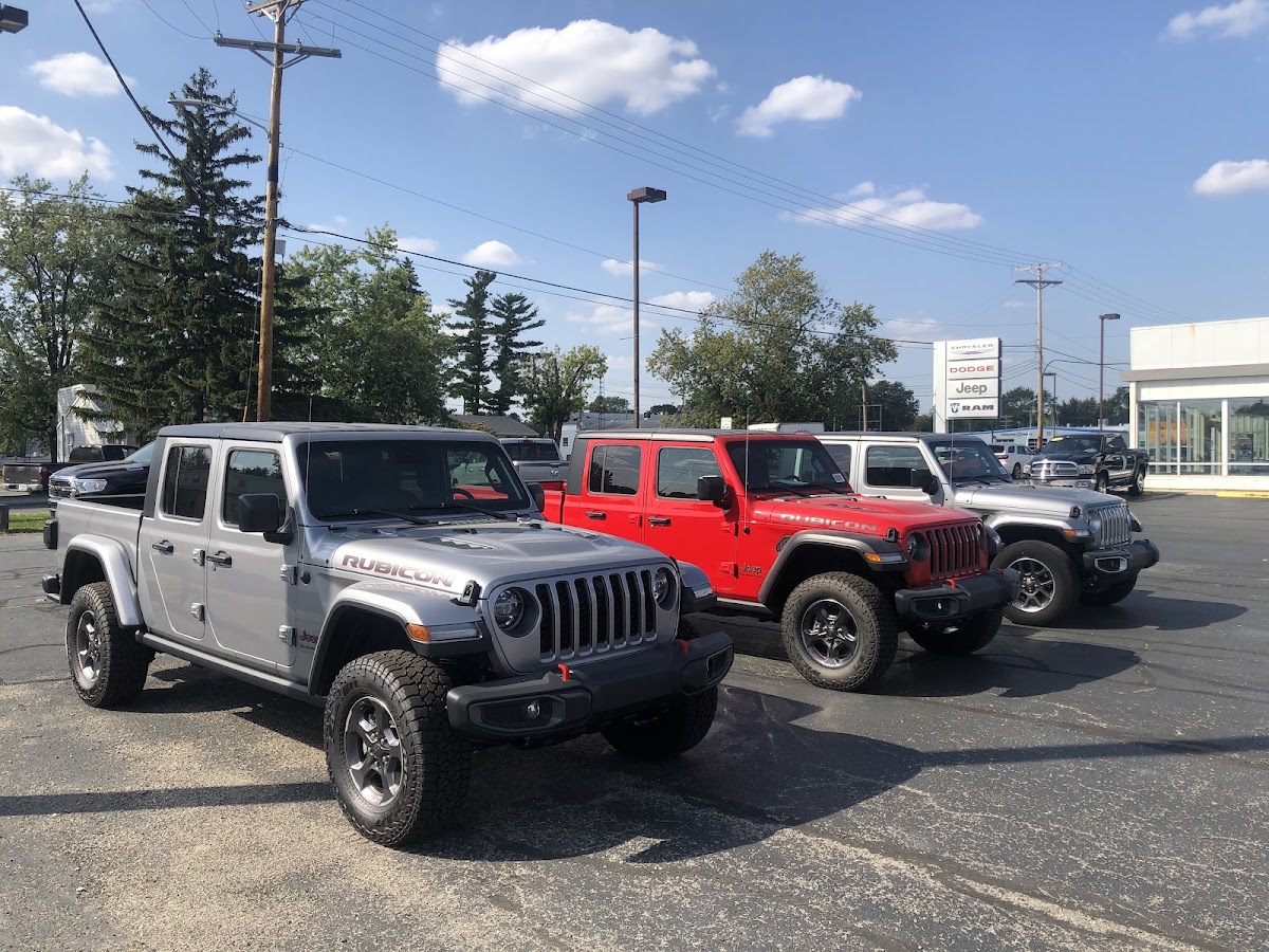 Winamac Chrysler Dodge Jeep Ram photo 3