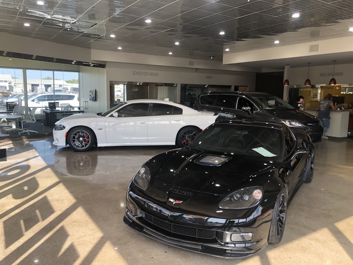 Winamac Chrysler Dodge Jeep Ram photo 2