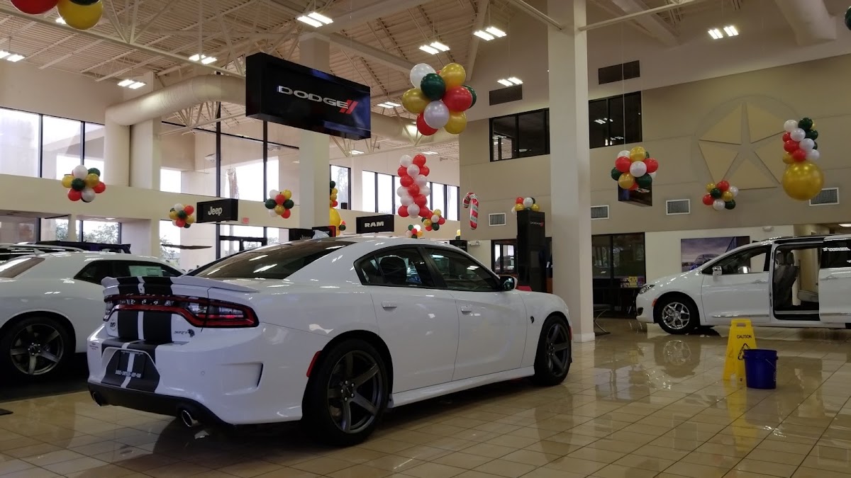 Naples Chrysler Dodge Jeep Ram photo 5