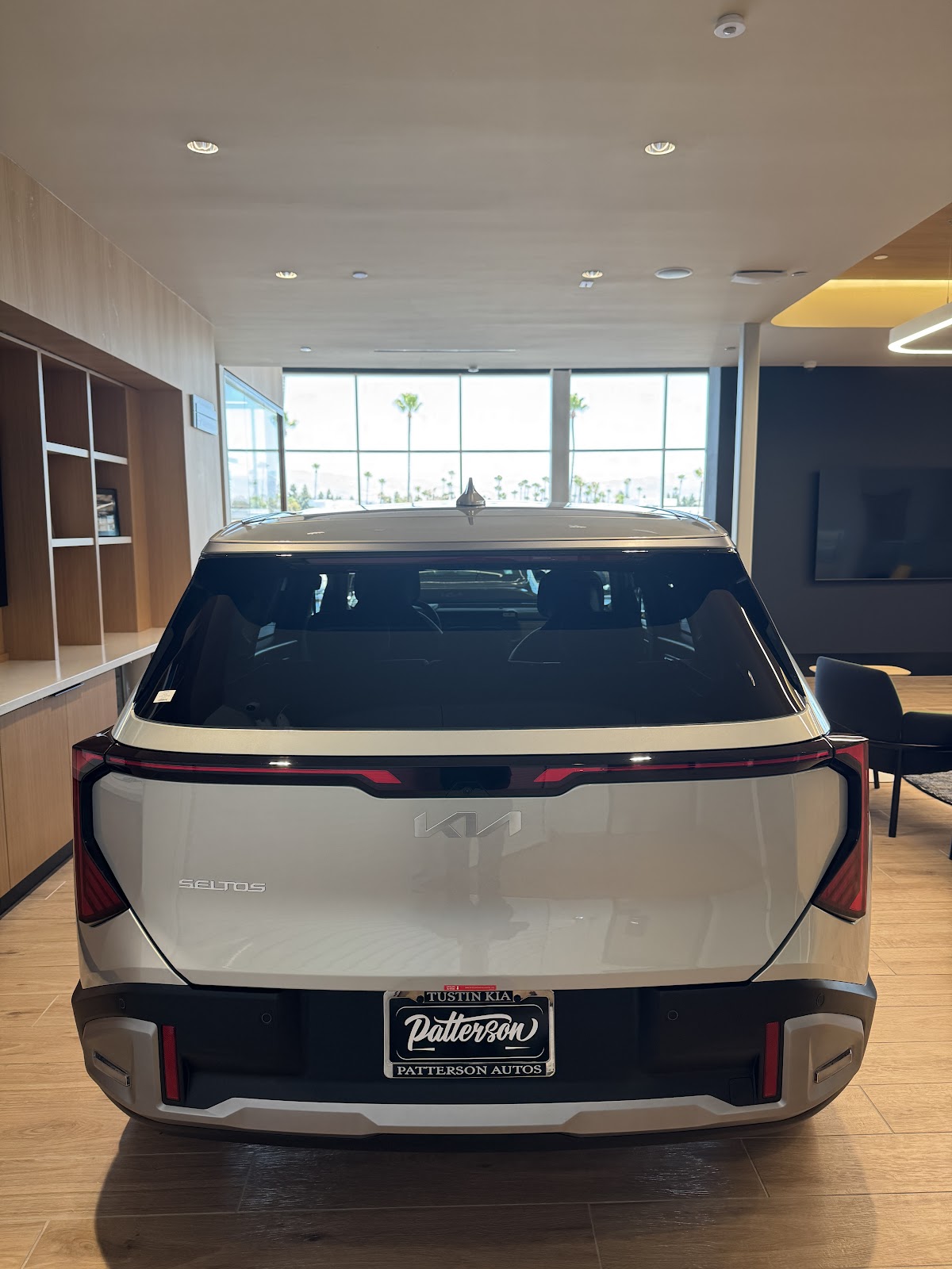 Tustin Kia photo 5