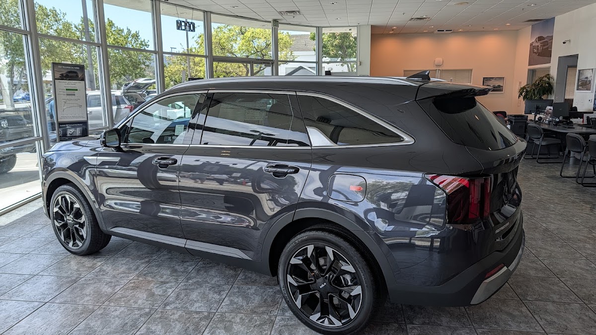 Kia Marin Novato photo 3
