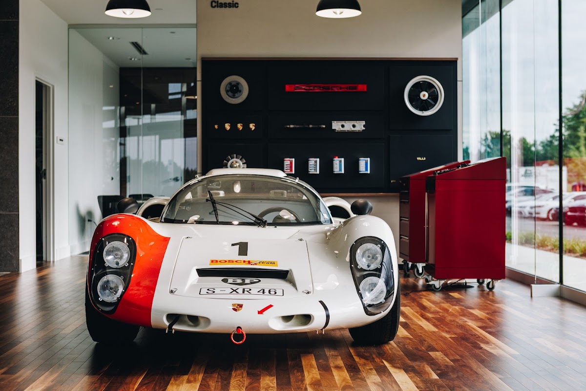 Porsche Charlotte Northlake photo 2