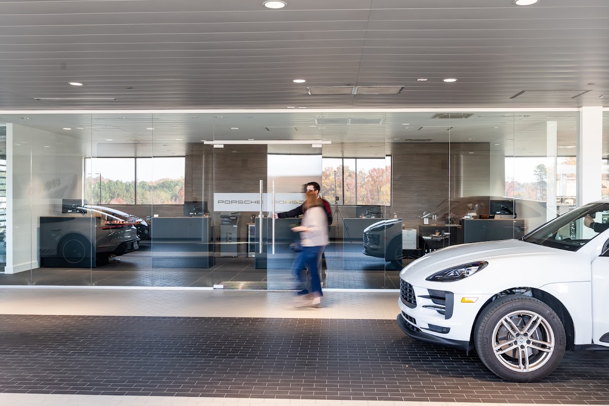 Porsche Charlotte Northlake photo 4