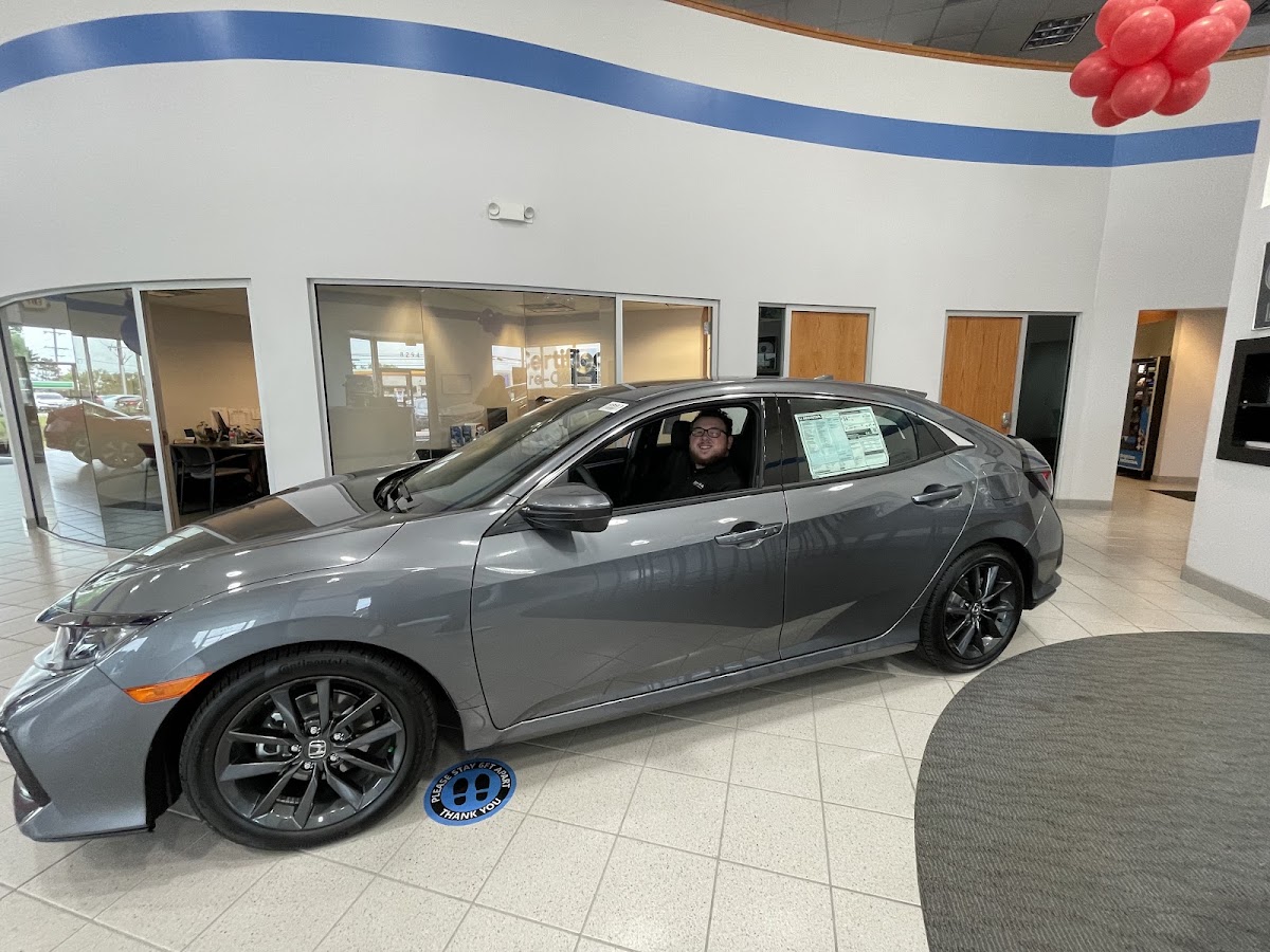 Serra Honda Brighton photo 3
