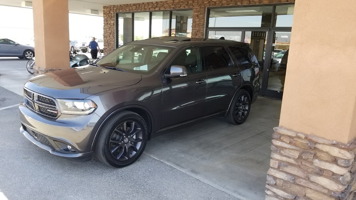 Saitta Trudeau Chrysler Jeep Dodge photo 3