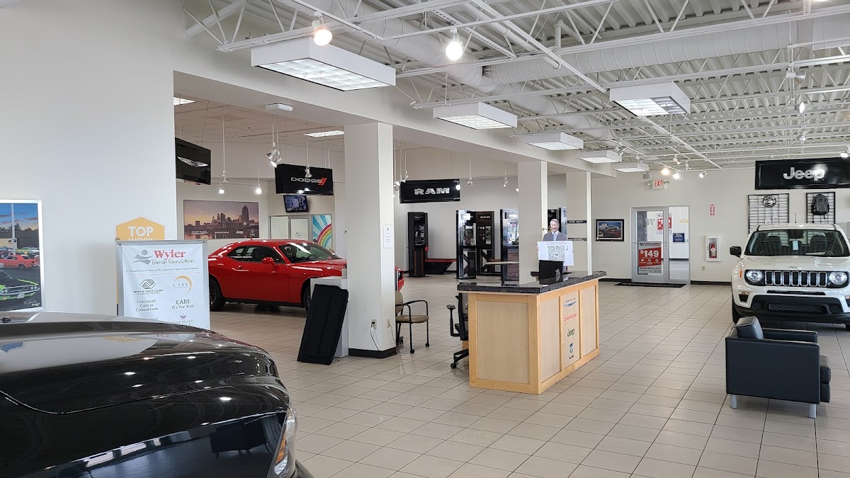 Jeff Wyler Chrysler Dodge Jeep Ram of Eastgate photo 5