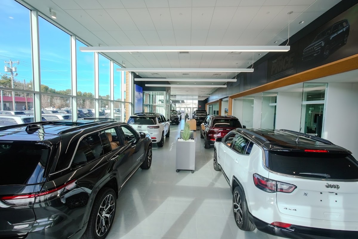 Premier Chrysler Dodge Jeep Ram Cape Cod photo 5