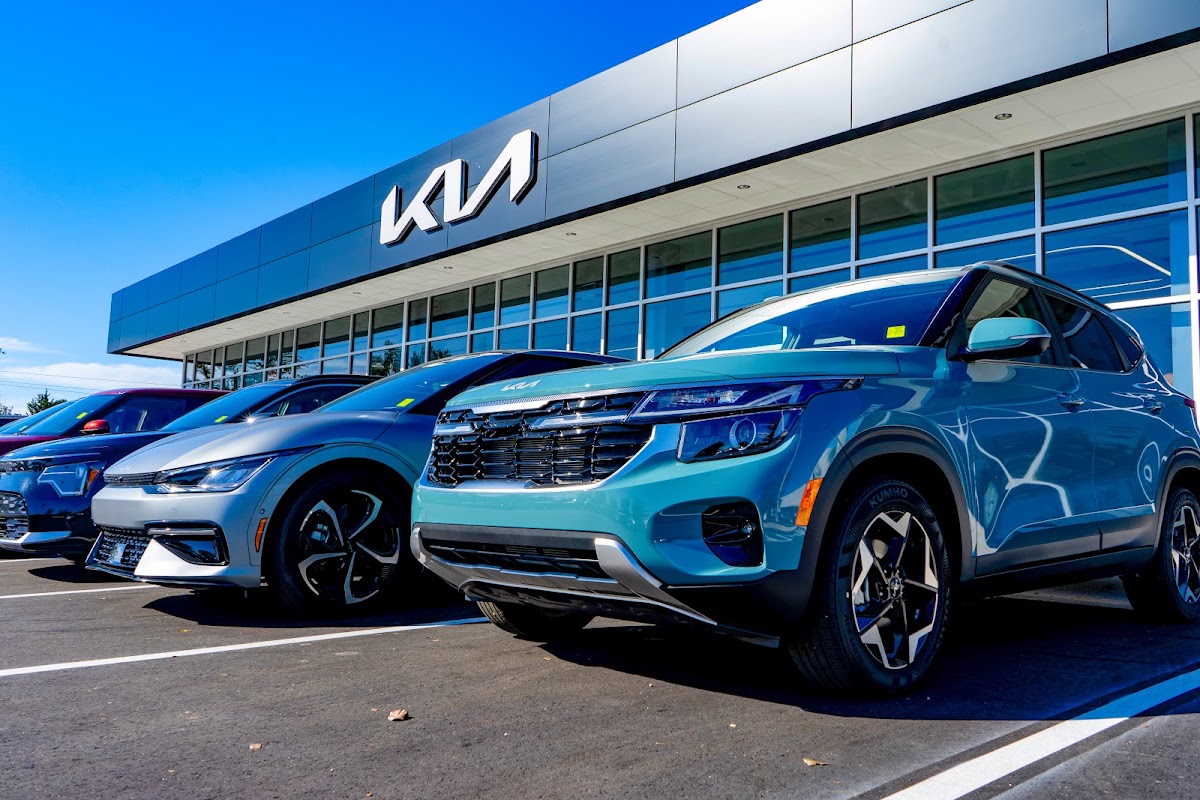 Auto Park Kia Wendell photo 1
