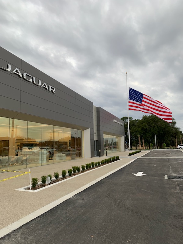 Land Rover Ocala photo 1