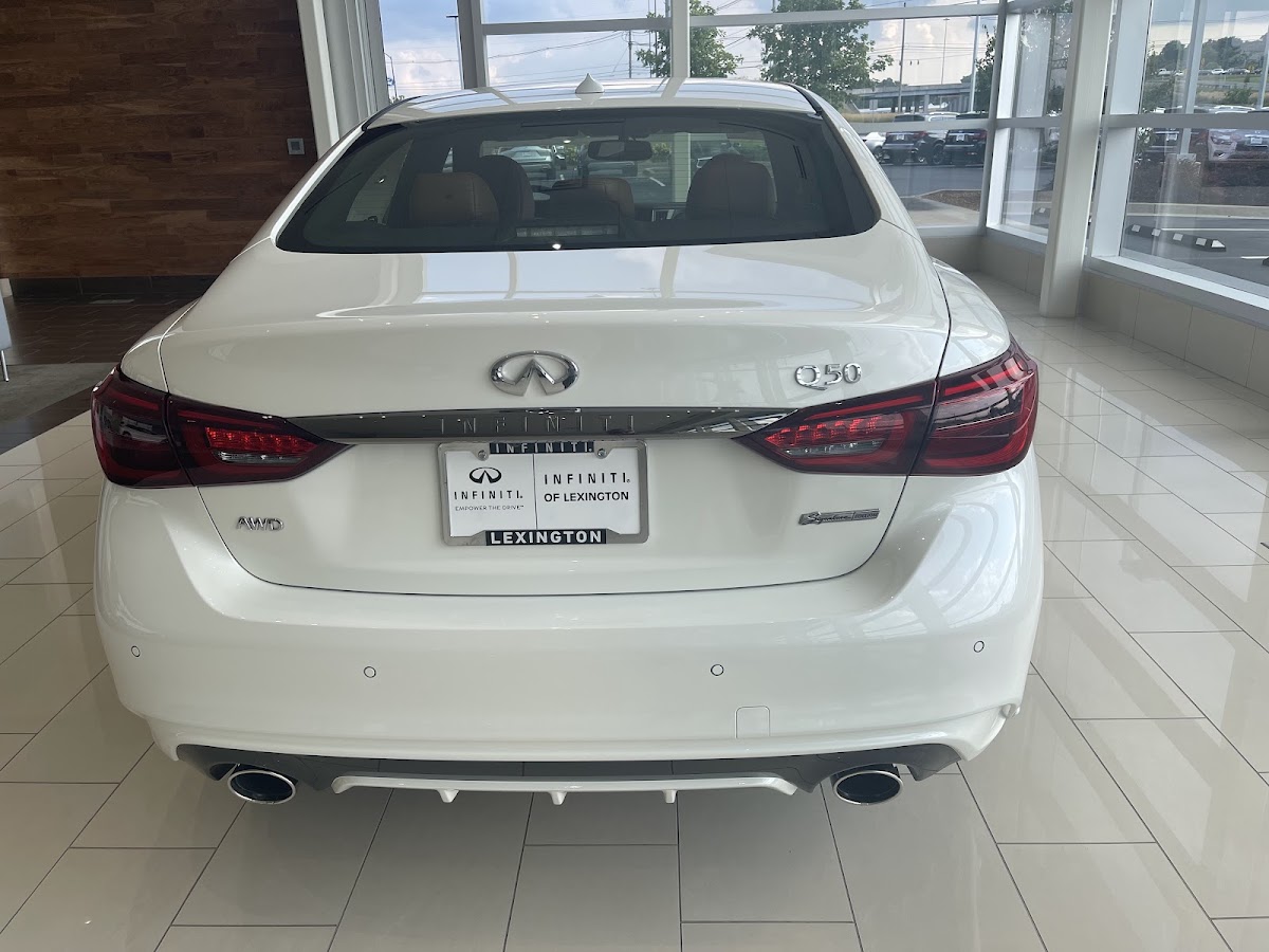 INFINITI of Lexington photo 4