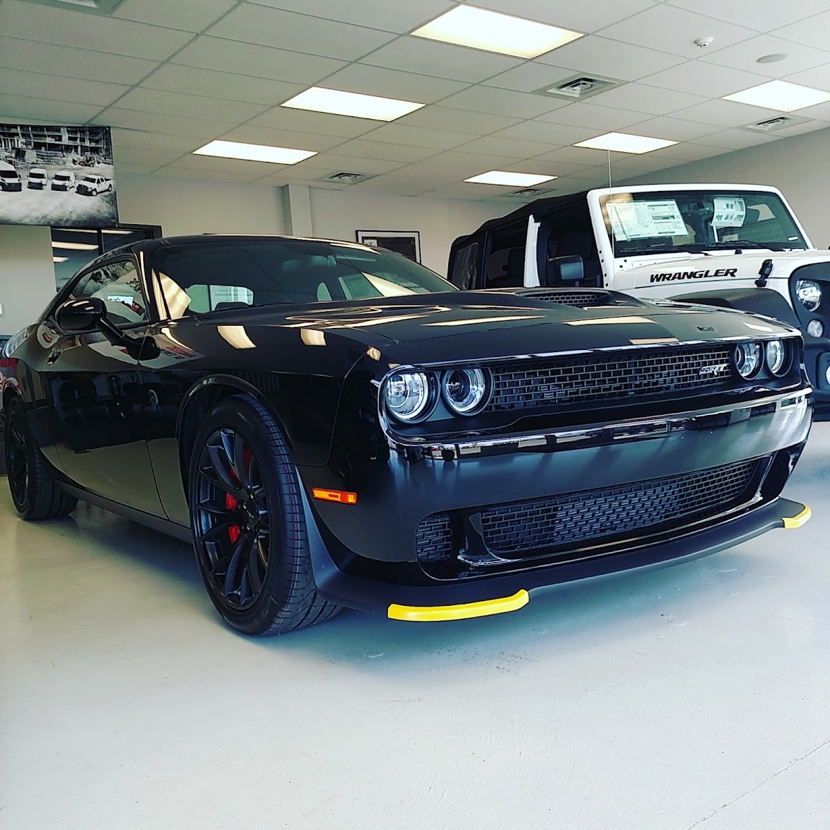 Pierre Chrysler Dodge Jeep RAM of Hermiston photo 3