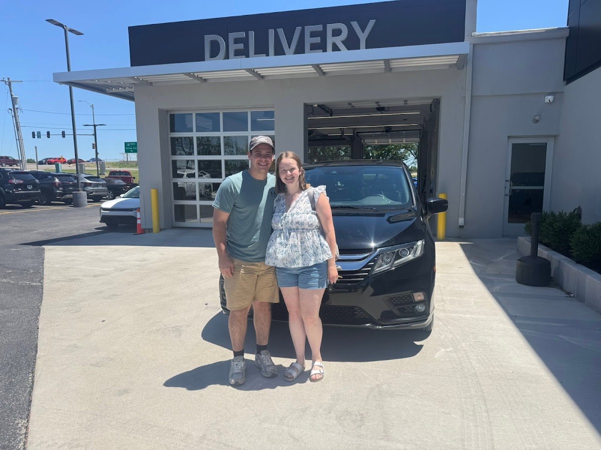 Oakes Kia of Olathe photo 2