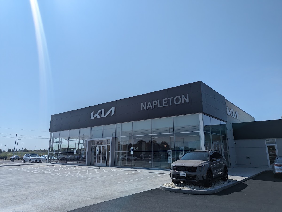 Napleton's Kia of Urbana photo 1