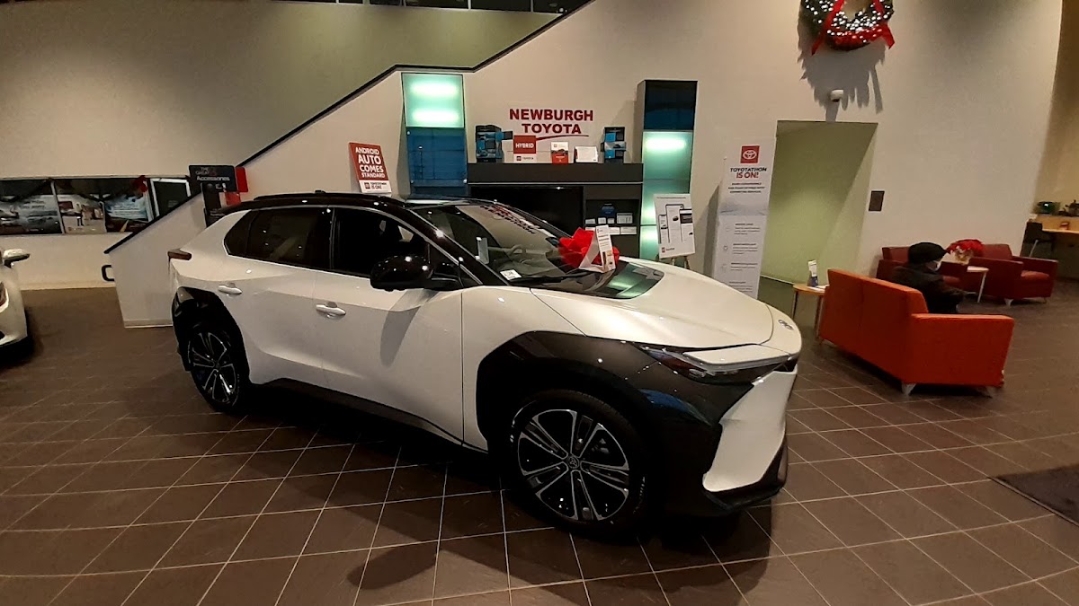Newburgh Toyota photo 4
