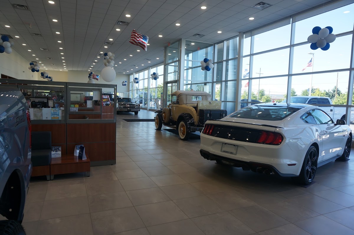 Spirit Ford Dundee photo 3