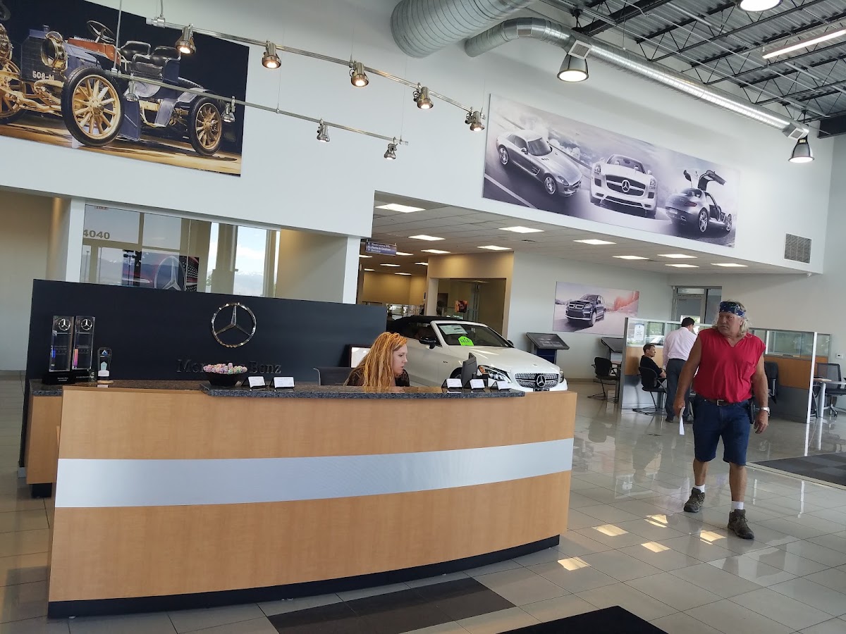 Mercedes-Benz of Loveland photo 2