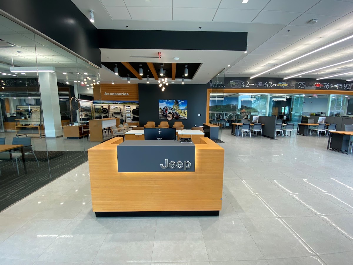 Olathe Chrysler Dodge Jeep Ram photo 2