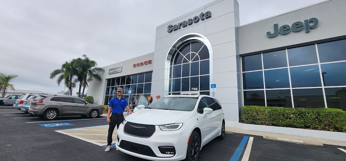 Sarasota Chrysler Dodge Jeep Ram FIAT photo 1